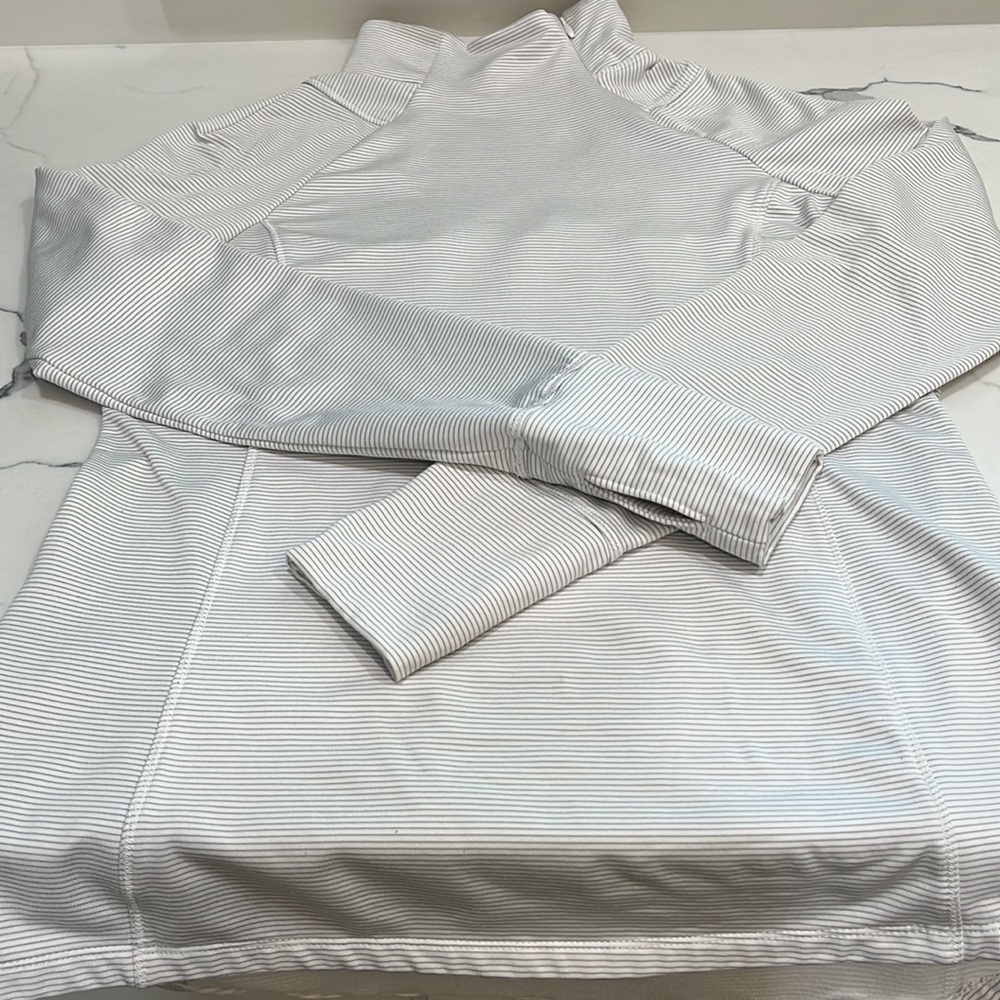 Layers long sleeve workout shirt